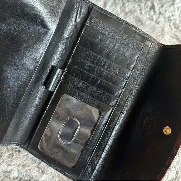 Brahmin Two-Tone Leather Tri-Fold Wallet Croc - Picture 12 of 16